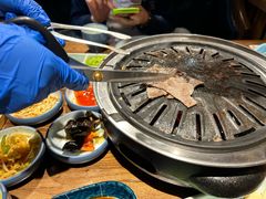 -明洞阿姨·韩式酱蟹烤肉·创意料理(三元桥店)