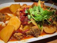 新疆沙湾大盘鸡-香料集市新疆餐厅·清真聚餐(成都远洋太古里店)