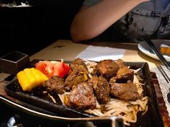 铁锄牛排-穹六人间 people 6(岳阳路店)