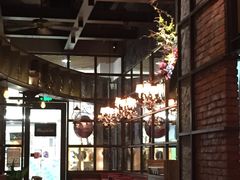 -玛格萝妮(汇智国际商业中心店)