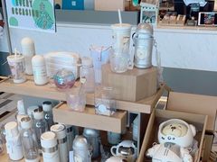 零售区-星巴克臻选(珠海富华里店)