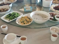 -湖泉水云间餐厅·弥勒地道菜(B座店)