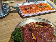 -汉城烤肉·黑金冠(华山路店)