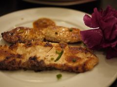 三文鱼2片-上林铁板烧(延安西路店)