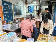 -梁阿婆廿年老牌扣肉糯米饭
