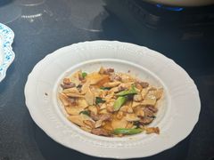 -许爷家·生态湖鲜(徐汇日月光店)