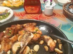 -年辉渔村·非遗传承餐厅(新丰江店)