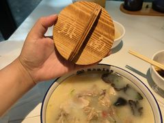 -镇南锅盖面馆(解放路店)