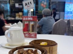 -万龙洲海鲜(大兴绿地缤纷城店)