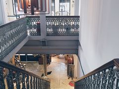 -RGF(巨鹿路店)