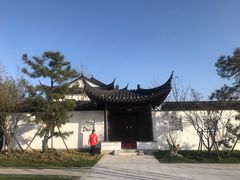 -上海滴水湖皇冠假日酒店