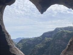 -爱情山风景区