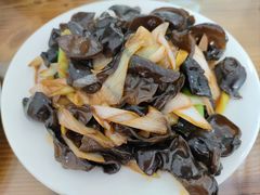 葱烧木耳-三点小吃(山大店)