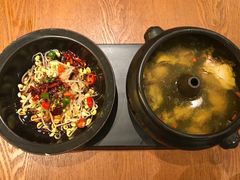 云南经典汽锅鸡-云海肴·汽锅鸡·云南菜(苏州中心店)