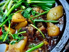 -大石鼓山庄·珠海第一烧猪