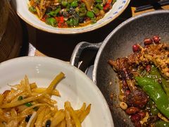 -吃饭皇帝大土家民族菜(正大广场店)