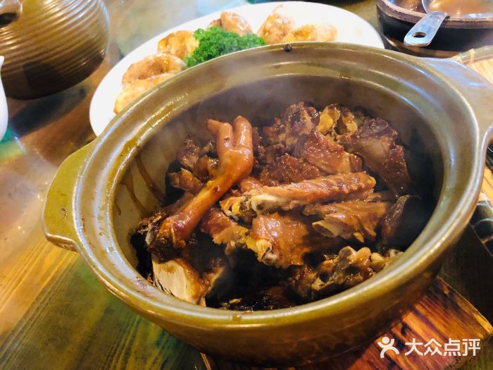 和记菜馆焖鸭图片