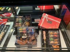 零售区-Salon de The de Joel Robuchon(外滩18号店)