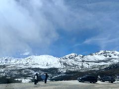 -贡嘎雪山