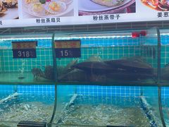 -覃记海鲜美食餐厅