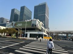 -Z&B Fitness Studio·Gym(前滩L+PLAZA店)