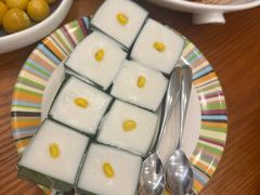 -樾餐厅泰式海鲜火锅(民歌湖店)