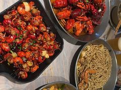 -巴厘龙虾·榜首油焖大虾(音乐学院·沿江酒馆店)