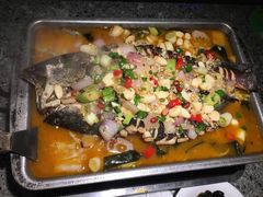 -里岛烤鱼(东港凯虹广场店)