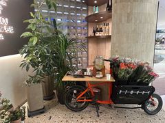 -HUGS coffee(东区店)