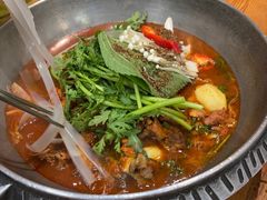 -喇喇排骨火锅·传统韩式脊骨汤(望京西园总店)