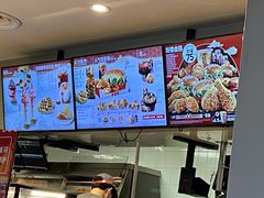 -肯德基(西影路店)
