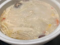 -三人行骨头王火锅(长寿店)