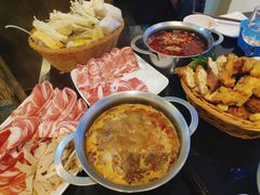 -锅色天香(巴士底区店)