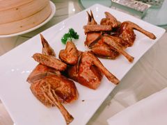 脆皮乳鸽-海逸海鲜酒家(古北店)