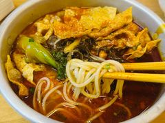 -丽丽三鲜螺蛳粉(田林路店)