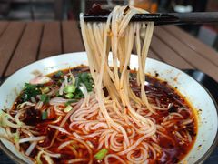 -秦云老太婆摊摊面(长嘉汇两江峯店)