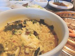 -一品诚记烤肉(大连柏威年购物中心店)