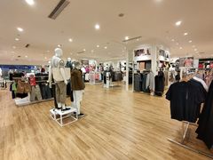 -优衣库(上海中山公园兆丰广场店)