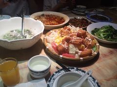 -钟掌勺忘不了地道湘菜(新天地假日广场店)