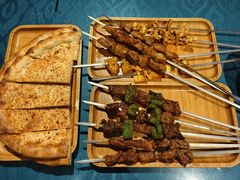 -乡村馕坑肉·烧烤·新疆菜·本地人更爱吃(阿勒泰首店)