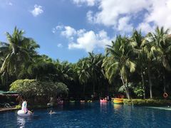 -三亚湾海居铂尔曼度假酒店