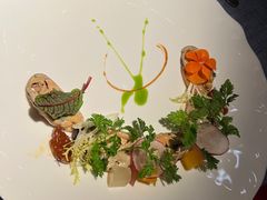 -弦月窗LUNETTE BY AMANDA(复兴路店)