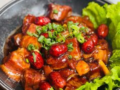 红烧肉-鸿运美食府
