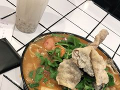 -肥汁米蘭香港米线(长宁来福士店)