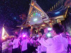 -七彩云南欢乐世界