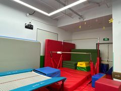-蜩动儿童运动成长馆(恒生万鹂广场店)