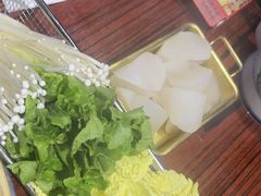 -沙胆彪炭炉牛杂煲(上海日月光广场店)