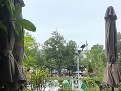 -五谷丰登农家院·地道胶东菜·海鲜烧烤(威海店)