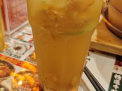 -上海来福士广场