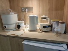 -雪梅月子中心(华侨城店)